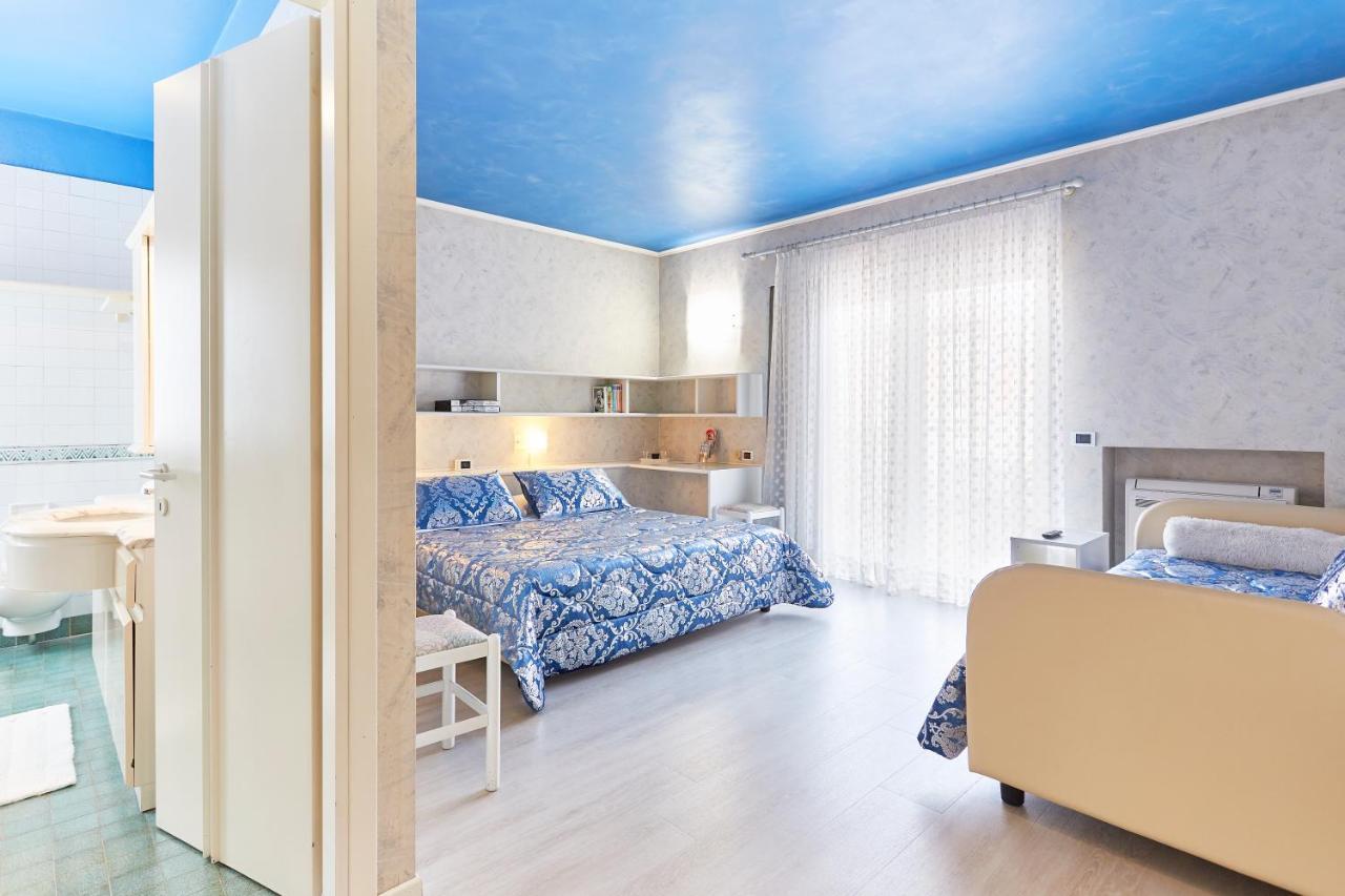 Hotel Villa Lilla Desenzano del Garda Dış mekan fotoğraf