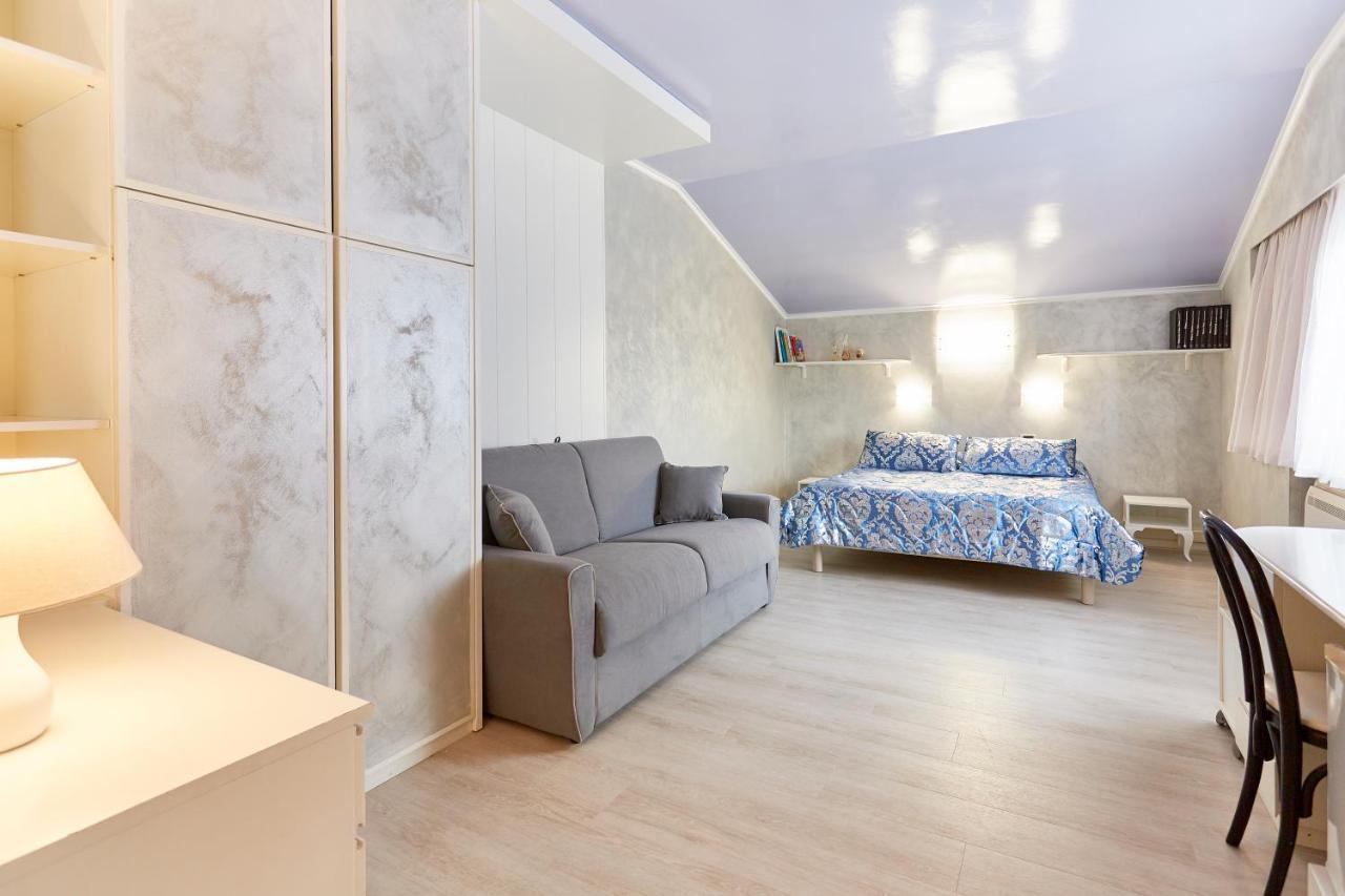 Hotel Villa Lilla Desenzano del Garda Dış mekan fotoğraf