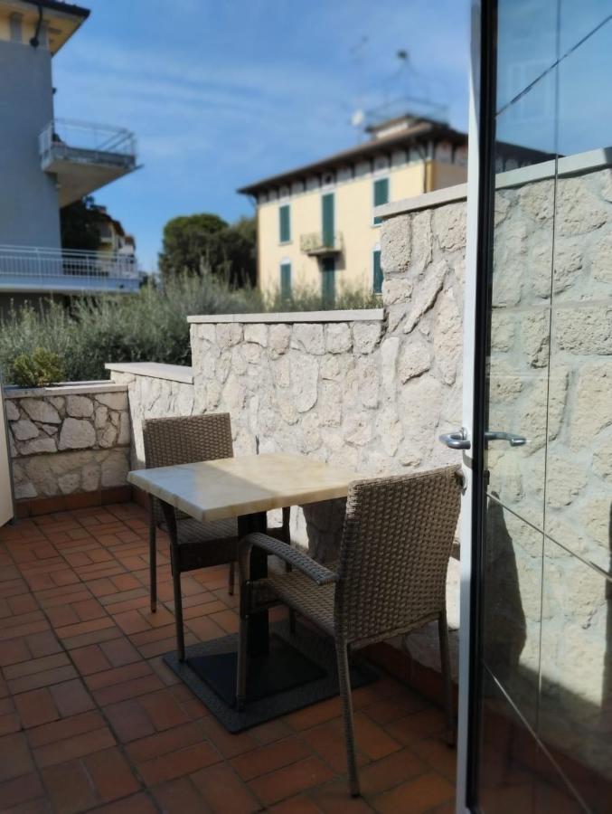 Hotel Villa Lilla Desenzano del Garda Dış mekan fotoğraf