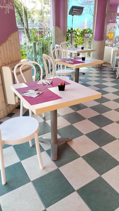 Hotel Villa Lilla Desenzano del Garda Dış mekan fotoğraf