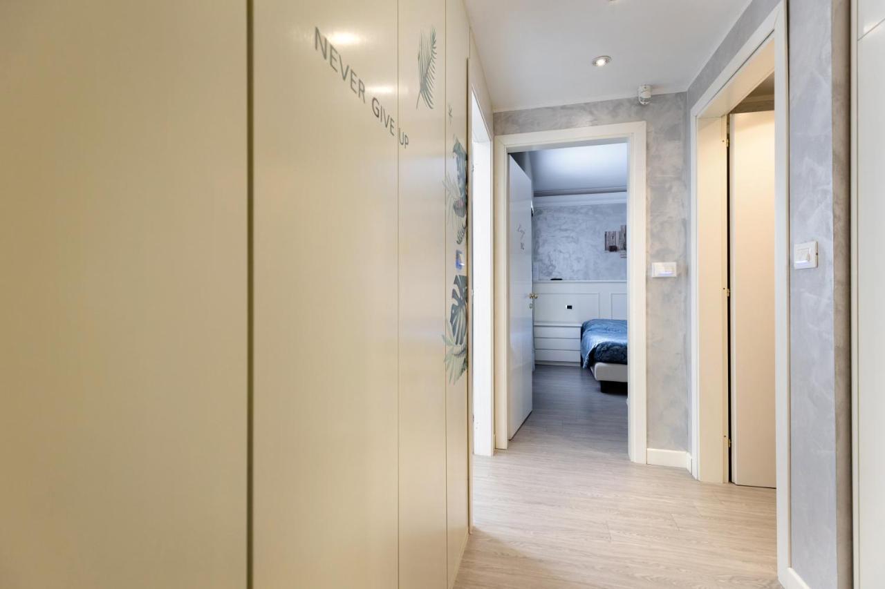 Hotel Villa Lilla Desenzano del Garda Dış mekan fotoğraf