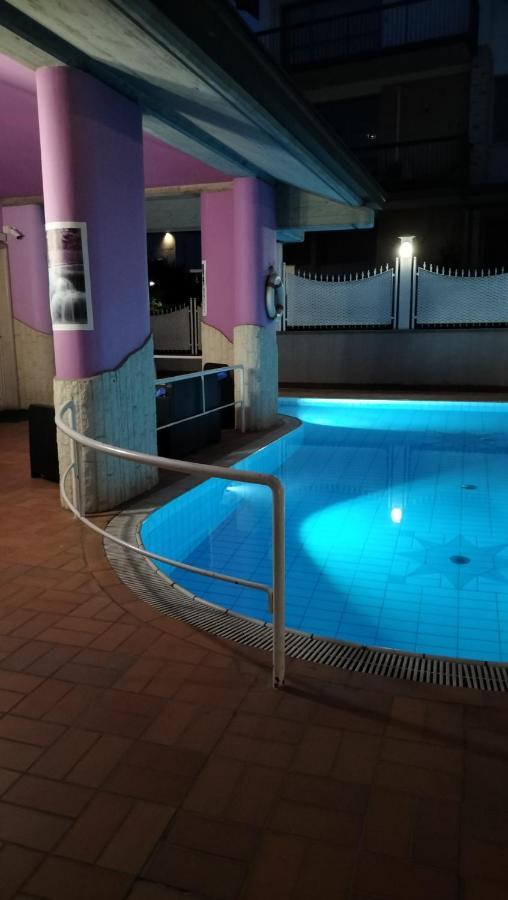 Hotel Villa Lilla Desenzano del Garda Dış mekan fotoğraf